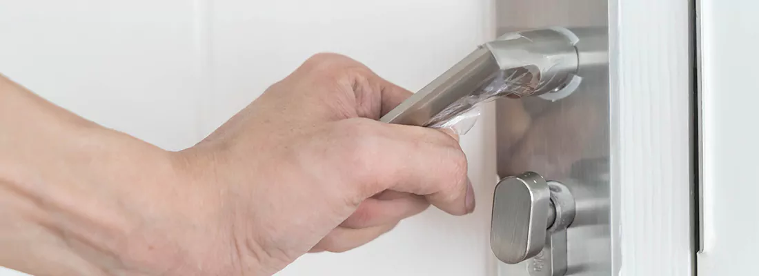 Expert Garage Door Opener Repair and Installation in Miami, FL