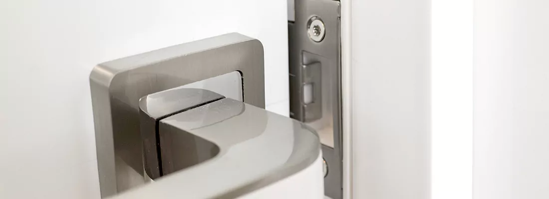 Seamless Integration of Magnetic Locks with Access Control Systems in Miami, FL